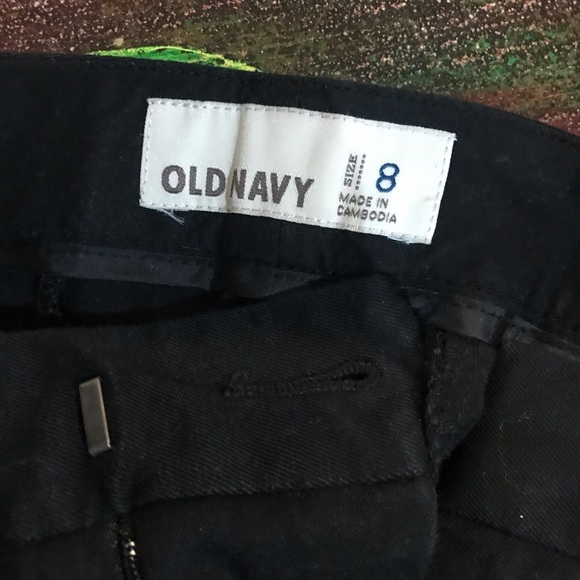 ▪️OLD NAVY Black Walking Shorts - Picture 2 of 10